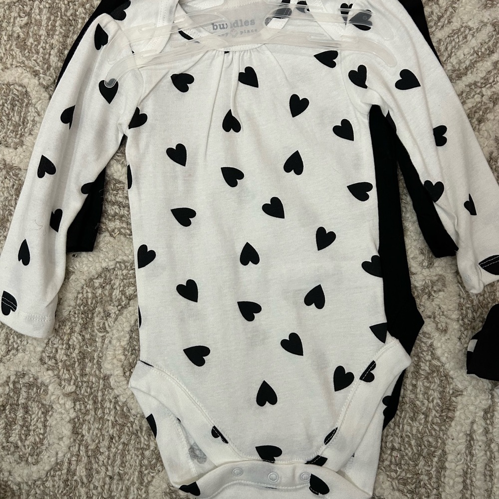 4pk Onesies - Children’s Place with Bow and Heart Designs